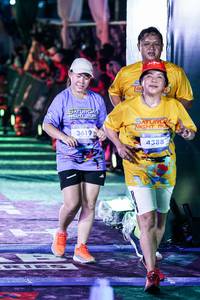 BIB: 
                            <button type="button" onclick="openModal(26346724)" class="btn btn-primary btn-sm float-right btn-popup" data-toggle="modal" data-target=".modal-high-quality">
                        <i class="fas fa-shopping-cart"></i> Add to Cart
                    </button>
                                            <button type="button" onclick="isThisMe(26346724, true)" class="btn btn-success btn-sm float-right btn-popup btn-isme hidden" data-toggle="tooltip" data-placement="bottom" title="นี่คือรูปของคุณใช่ไหม คลิกที่นี่เพื่อเอาเข้าอัลบั้ม">
                        <i class="fas fa-plus"></i> Add to album
                    </button>
                    <button type="button" onclick="isThisMe(26346724, false)" class="btn btn-warning btn-sm float-right btn-popup btn-isnotme hidden">
                        <i class="fas fa-ban"></i> Remove from album
                    </button>